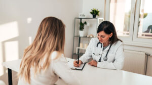 Check-up geral: quando fazer e quais exames são essenciais?
