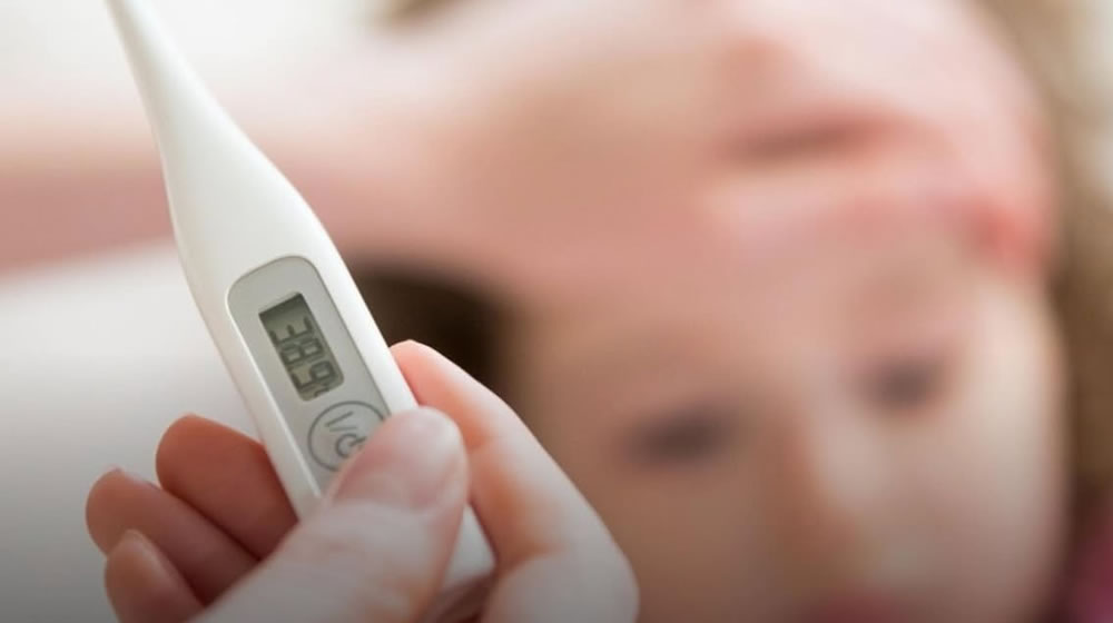 Febre em crianças: quando é normal e quando procurar um pediatra?